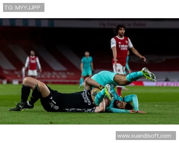 利物浦与阿森纳激战正酣赛果揭晓10月31日精彩回顾